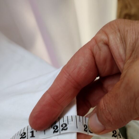 Bandolino capris  - Picture 7 of 7